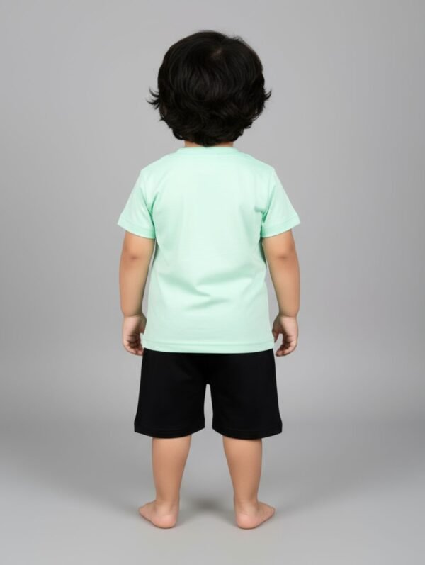 Funny Bear 100% Pure Cotton Half Sleeves Baby Boys T shirt & Shorts Set Printed